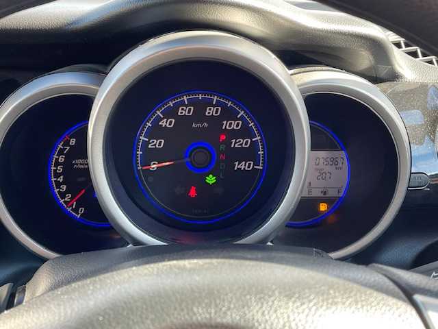 ホンダ Ｎ ＢＯＸ カスタム G Lパッケージ 富山県 2013(平25)年 7.6万km プレミアムホワイトパール (株)IDOMが運営する【じしゃロン富山店】の自社ローン対象車両になります。こちらは現金ご利用時の価格です。自社ローンご希望の方は別途その旨お申付け下さい。/メモリナビ/FM/AM/フルセグ/SD/Bluetooth/ETC/片側パワースライドドア/横滑り防止装置/HIDヘッドライト/オートライト/フォグランプ/ドアバイザー/スマートキー/プッシュスタート/スペアキー1本/取説