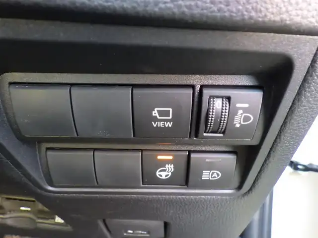 トヨタ ヤリスクロス ハイブリッド Z 千葉県 2025(令7)年 0.9万km ベージュ Toyota Safety Sense/・プリクラッシュセーフティ/・レーンディパーチャーアラート/・オートハイビーム/・レーダークルーズコントロール/・ブラインドスポットモニター/純正コネクティッドナビ/地デジTV/【Bluetooth接続】/パノラミックビューモニター/ドライブレコーダー/革巻きステアリング/ステアリングヒーター/ステアリングスイッチ/運転席パワーシート/ハーフレザーシート/前席シートヒーター/ETC（2.0）/LEDヘッドライト/クリアランスソナー/純正18インチアルミホイル/サイド/カーテンエアバッグ/スマートキー