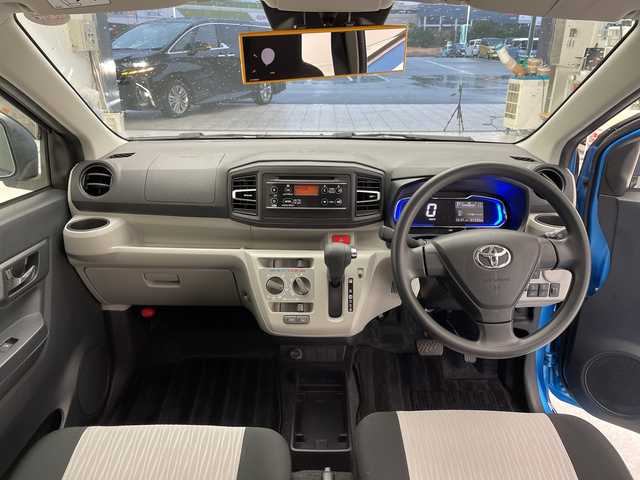 トヨタ ピクシスエポック X SAⅢ 愛知県 2018(平30)年 3.2万km スプラッシュブルーメタリック オーディオプレイヤー　/コーナーセンサー　/ＬＥＤヘッドライト　/レーンキープアシスト　/オートマチックハイビーム　/衝突被害軽減装置　/ＣＤ　/リモコンキー　/純正フロアマット　/横滑り防止装置　/アイドリングストップ