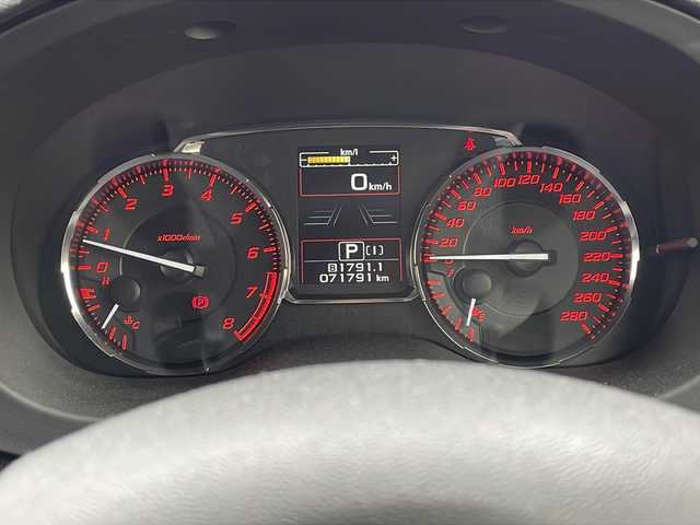 スバル ＷＲＸ Ｓ４ 2．0GT‐S アイサイト 山口県 2015(平27)年 7.2万km アイスシルバーメタリック STIエアロパッケージ/社外SDナビ【CN-RA07D】/・フルセグテレビ/・CD/DVD/Bluetooth/・AM/FM/SD/iPod/USB/・MEMORY MUSIC/バックカメラ/ETC/前後ドライブレコーダー一体型デジタルインナーミラー/プッシュスタート/スマートキー/電動パーキングブレーキ/シガーソケット/USB入力端子×2/アイサイト/・プリクラッシュブレーキ/・前側方プリクラッシュブレーキ/・緊急時プリクラッシュステアリング/・後退時ブレーキアシスト/・AT誤発進抑制制御/・AT誤後進抑制制御/・ツーリングアシスト/・全車速追従機能付クルーズコントロール/・定速クルーズコントロール/・車線逸脱抑制/・車線逸脱警報/・ふらつき警報/・先行車発進お知らせ機能/・青信号お知らせ機能/純正18インチAW