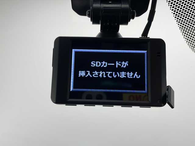 三菱 エクリプス クロス G 長野県 2022(令4)年 2.6万km ホワイトダイヤモンド ４WD/社外7インチメモリナビ/Bluetooth/DVD/CD/SD/USB/ステアリングスイッチ/ETC/バックカメラ/前方ドライブレコーダー/シートヒーター（運転席・助手席）/ステアリングヒーター/パドルシフト/革調シートカバー/ブラインドスポットモニター/ヘッドアップディスプレイ/車線逸脱警報システム/電動パーキング/オートホールド/ドアバイザー/ウィンカーミラー/電動格納ミラー