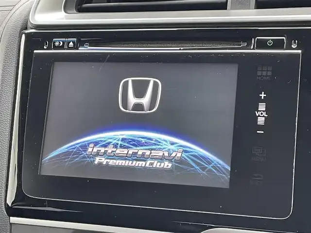 ホンダ フィット ハイブリット Lパッケージ 福岡県 2013(平25)年 8.8万km ビビットスカイブルーP 純正ナビ（ＣＤ　ＤＶＤ　フルセグ　Ｂｌｕｅｔｏｏｔｈ　ＨＤＭＩ）　バックカメラ　シティブレーキアクティブシステム　ビルトインＥＴＣ　スマートキー　プッシュスタート　クルーズコントロール　ハーフレザー