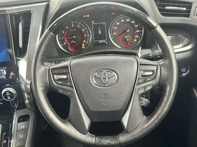 トヨタ アルファード S Cパッケージ 愛知県 2019(平31)年 5万km ホワイトパールクリスタルシャイン ツインムーンルーフ/11インチアルパインSDナビ/(フルセグTV/CD/DVD/Bluetooth)/トヨタセーフティセンス/・プリクラッシュセーフティ/・レーントレーシングアシスト/・パーキングサポートブレーキ/・オートマチックハイビーム/ツインリアモニター/レーダークルーズコントロール/バックカメラ/ウッドコンビハンドル/ETC/パワーバックドア/ステアリングヒーター/運転席助手席シートヒーター/エアシート/前席パワーシート/3眼LEDヘッドライト/純正フロアマット