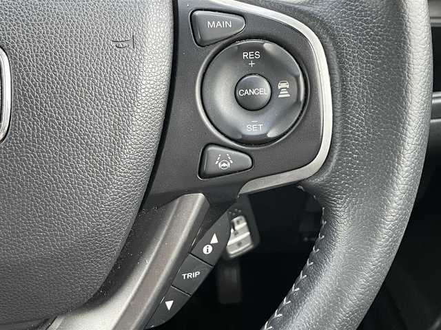 ホンダ フリード クロスター ホンダセンシング 滋賀県 2021(令3)年 3.4万km クリスタルブラックパール ホンダセンシング/純正9型SDナビ/・フルセグTV/・CD DVD /・Bluetooth/バックカメラ/ドライブレコーダー/ETC/シートヒーター/ハーフレザーシート/両側パワースライドドア/プッシュスタート/スマートキー/革巻きステアリング/ステアリングリモコン/電格ミラー/ウインカーミラー/ドアバイザー