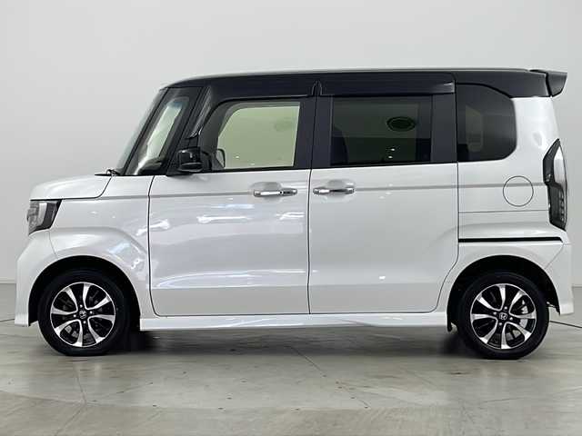 ホンダ Ｎ ＢＯＸ カスタム G L ホンダセンシング 道央・札幌 2020(令2)年 3万km プラチナホワイトパール ・Honda SENSING/・アダプティブクルーズコントロール/・社外ナビ/・フルセグTV/・バックカメラ/・純正エンジンスターター/・ドライブレコーダー前後/・ETC/・片側パワースライドドア/・運転席シートヒーター/・純正LEDヘッドライト/・LEDフロントフォグランプ/・オートライト