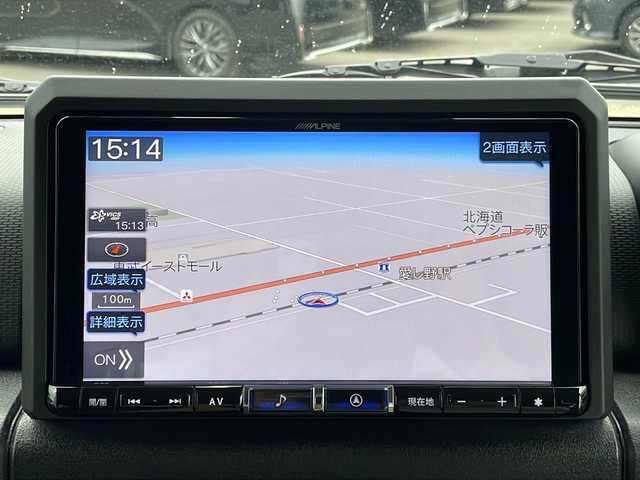 スズキ ジムニー XC 道東・釧路十勝 2021(令3)年 1.8万km シフォンアイボリーメタリックブラック2トーンルーフ ・４WD/・アルパイン9インチナビ/（CD・DVD・AM・FM・BT・フルセグ）/・バックカメラ/・ナビ連動前後ドライブレコーダー/・クルーズコントロール/・ステアリングスイッチ/・スマートキー/・プッシュスタート/・オートライト/・オートハイビーム/・横滑り防止装置/・純正ETC/・シートヒーター/・LEDヘッドライト/・純正ゴムマット/・ヘッドライトウォッシャー/・純正マットガード/・電動格納ミラー
