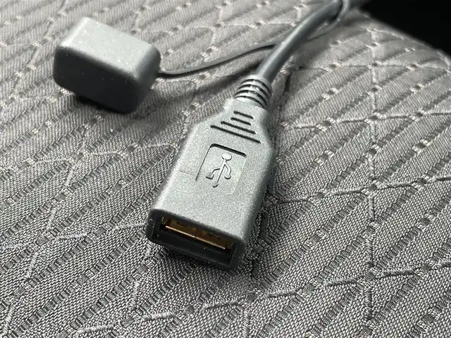 マツダ フレアワゴン 佐賀県 2018(平30)年 6.9万km パール ８インチメモリナビ/・フルセグTV/CD/DVD/SD/USB/Bluetooth/ビルトインETC/両側パワースライドドア/パドルシフト/ハーフレザーシート/ISOFIX対応/後席用サイドサンシェード/革巻きステアリング/ステアリングリモコン/社外14インチアルミホイール/純正LEDヘッドライト/純正LEDフォグライト/取扱説明書/スペアキー１本/車線逸脱警報システム/衝突被害軽減ブレーキ/パーキングセンサー(後方のみ)