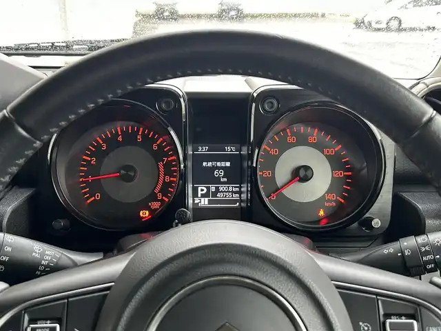 スズキ ジムニー XC 静岡県 2018(平30)年 5万km シフォンアイボリーメタリックブラック2トーンルーフ 純正ディスプレイオーディオ/（CD/DVD/Bluetooth/USB/BT）/セーフティサポート/・デュアルセンサーブレーキサポート/・誤発進抑制機能/・車線逸脱警報機能/クルーズコントロール/LEDヘッドランプ/オートライト/社外16インチアルミ/４WD/革巻きステアリングホイール/ステアリングスイッチ/前席シートヒーター/ダウンヒルアシストコントロール/スペアキー/キーレスプッシュスタートシステム