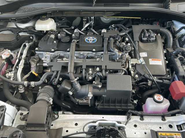 トヨタ カローラ クロス Z 東京都 2021(令3)年 1.5万km プラチナホワイトパールマイカ 純正HDDナビゲーション/フルセグテレビ/ハイブリッド車両/WAC/クルーズコントロール/USB端子/１００V充電/ETC2.0/パワーシート/プッシュスタート/純正フロアマット/純正アルミホイール/ABS/横滑り防止装置/コーナーセンサー/レーンキープアシスト/盗難防止装置/オートライト/LEDヘッドライト/保証書/取扱説明書/記録簿