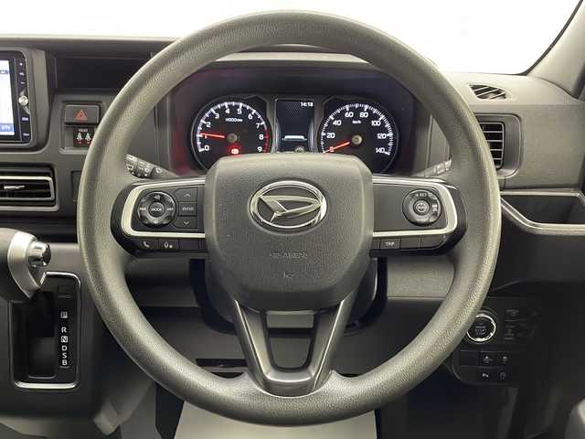 ダイハツ アトレー バン RS 宮崎県 2021(令3)年 2.3万km ブラックマイカメタリック 禁煙車/衝突被害軽減ブレーキ/純正ナビTV/（TZ-NAV01/CD/DVD/Bluetooth/フルセグTV)/純正バックカメラ/純正LEDオートライト/純正LEDフォグ/純正セキュリティアラーム/両側電動スライドドア/アダプティブクルーズコントロール/クリアランスソナー/ウインカードアミラー/オートエアコン/リアプライバシーガラス/オーバーヘッドコンソール/ハーフシェイドガラス/スマートキー/プッシュエンジンスタート/新車時保証書/取扱い説明書