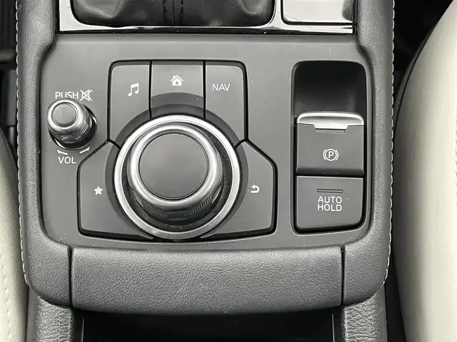 マツダ ＣＸ－３ XD スーパー エッジー 熊本県 2022(令4)年 4.2万km ゴールドⅡ 衝突軽減ブレーキ/プッシュスタート/純正ナビ/（CD・DVD・フルセグTV・BTオーディオ・USB）/全方位カメラ/ETC/前後ドライブレコーダー/純正18インチAW（ブラックメタリック塗装）/レーダークルーズ/パドルシフト/ハーフレザーシート/右前席パワーシート/前席シートヒーター/ステアリングヒーター/ドライバー・アテンション・アラート/LEDヘッドライト/オートライト/LEDフォグライト/前後コーナーセンサー/横滑り防止装置/ウィンカーミラー/純正フロアマット/純正ドアバイザー/新車保証書/取扱説明書/スマートスペアキー×1本/カラー番号：48S