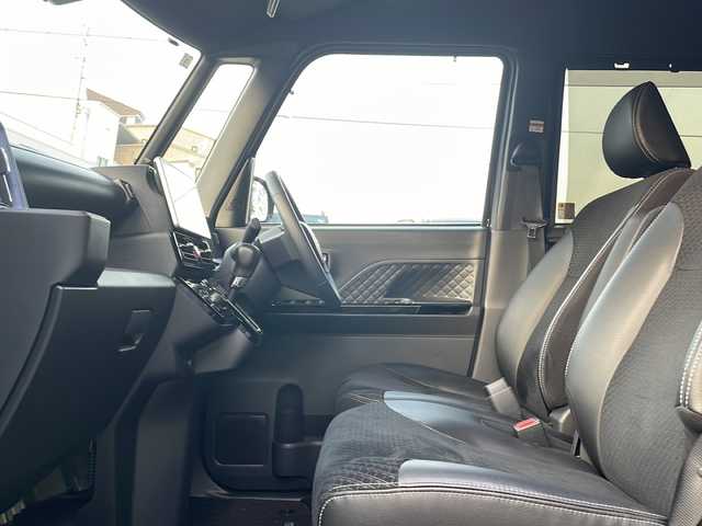 ダイハツ タント カスタム RS スタイルセレクション 京都府 2021(令3)年 2.9万km ブラックマイカメタリック ワンオーナー/純正ナビ/・BTオーディオ/CD/DVD/AM/FM/アラウンドビューモニター/バックカメラ/両側パワースライドドア/レーダークルーズコントロール/スマートアシスト/コーナーセンサー/ドラレコ/ビルトインETC/プッシュスタート/シートヒーター(D/N席)/アイドリングストップ/オートライト(オートハイビーム)/車線逸脱防止装置/純正フロアマット/スマートスペアキー/保証書＆取説