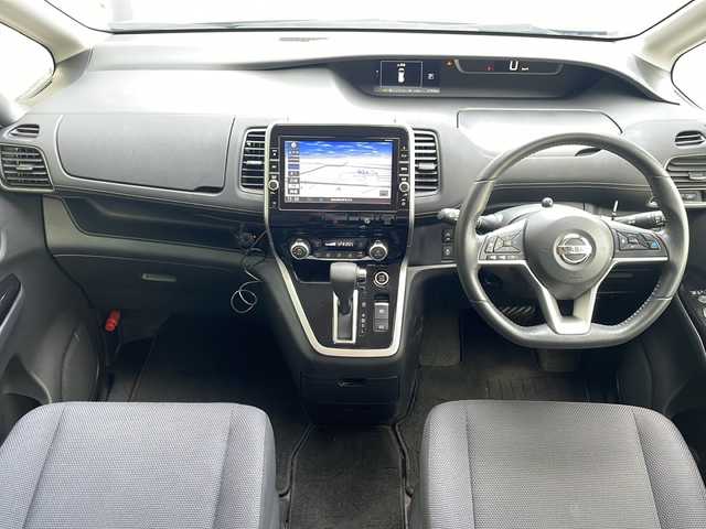 日産 セレナ G 岐阜県 2016(平28)年 4.8万km カーマインレッド 禁煙車/純正9型ナビ/AM/FM/CD/DVD/BR/AUX/BT/フルセグTV/アラウンドビューモニター /エマージェンシーブレーキ /両側パワースライドドア/プロパイロット /社外デジタルインナーミラー /社外ドライブレコーダー/オートライト/LEDヘッドライト/フォグランプ/インテリジェントキー /プッシュスタート/電子パーキングブレーキ/ブレーキホールド/純正フロアマット/純正ドアバイザー/純正アルミホイール