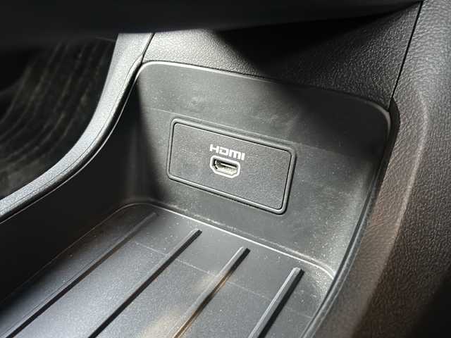 日産 ノート X 静岡県 2021(令3)年 3.9万km ガーネットレッド 純正ナビ/・AM/FM/・Bluetooth/・HDMI/・フルセグTV/・USB/・スマートフォン連携/主要装備/・アラウンドビューモニター/・ドライブレコーダー/・ビルトインＥＴＣ2.0/・ＬＥＤヘッドライト/・オートハイビーム/・エマージェンシーブレーキ/・レーンキープアシスト/・コーナーセンサー/・ワイヤレス充電/・デジタルインナーミラー/・サイドカーテンエアバッグ