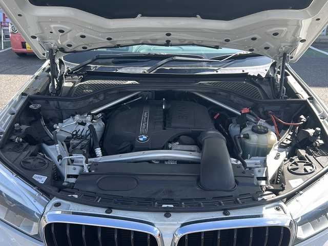 ＢＭＷ Ｘ６ xDrive35i Mスポーツ 福島県 2016(平28)年 4.4万km アルピンホワイトⅢ /禁煙車//純正ナビ・フルセグTV//バックカメラ//ETC/前後ドラレコ//サンルーフ/黒革シート//LEDオートライト//純正２０インチアルミ//ACC/電子パーキング//インテリジェントセーフティ//HDC/PDC/LCW/LDW//パーキングアシスタント//オートスタトストップ//前席パワーシート//前席シートヒーター//ステアリングスイッチ//プッシュスタート//電動格納ミラーウインカー//フロアマット//新車保証書/取扱説明書//スペアキー
