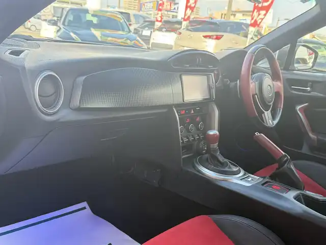 トヨタ ８６ GT リミテッド 香川県 2014(平26)年 8.6万km サテンホワイトパール 純正SDナビ/フルセグ/CD/DVD/Bluetooth/バックカメラ/モデリスタエアロ/weds18インチアルミ/キセノンヘッドライト/ドライブレコーダー/ハーフレザーシート/シートヒーター/スマートキー/純正マット/ETC