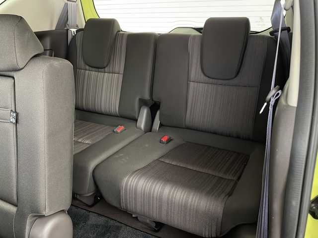 ホンダ フリード ハイブリット G ホンダセンシング 兵庫県 2016(平28)年 7.3万km シトロンドロップ ・純正ナビ（VXM-175VFNi）/・CD/DVD/BT/フルセグTV/・バックカメラ/・ホンダセンシング/・衝突軽減ブレーキ/・誤発進抑制機能/・アダプティブクルーズコントロール/・車線維持支援システム/・歩行者事故低減ステアリング/・路外逸脱抑制機能/・先行車発進お知らせ機能/・標識認識機能/・LEDヘッドライト/・オートライト/・フォグランプ/・コンフォートビューパッケージ/・Cパッケージ/・前後ドライブレコーダー（GL-03AP）/・純正フロアマット/・純正ドアバイザー/・プラズマクラスター/・サンシェード/・スマートキー/・スペアキー/・プッシュスタート