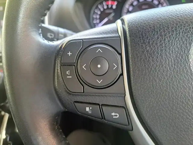 トヨタ エスクァイア Gi 大阪府 2021(令3)年 4.9万km ホワイトパールクリスタルシャイン /禁煙車//ワンオーナー車//MODELLISTAエアロ(F.S.R)//ディーラーOP9型SDナビ【NSZT-Y68T】/・フルTV/DVD/SD/CD/Bluetooth//バックカメラ//純正12.1型フリップダウンモニター【V12-R68C】//両側パワースライドドア//衝突軽減ブレーキ//オートハイビーム//レーンキープアシスト//クルーズコントロール//前席シートヒーター//前後ドラレコ【ZDR-015】//ビルトインETC//純正15AW//バックドアイージークローザー//保証書//取扱説明書//スペアキー