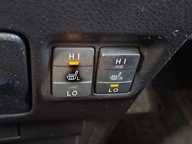 トヨタ エスクァイア Gi 大阪府 2021(令3)年 4.9万km ホワイトパールクリスタルシャイン /禁煙車//ワンオーナー車//MODELLISTAエアロ(F.S.R)//ディーラーOP9型SDナビ【NSZT-Y68T】/・フルTV/DVD/SD/CD/Bluetooth//バックカメラ//純正12.1型フリップダウンモニター【V12-R68C】//両側パワースライドドア//衝突軽減ブレーキ//オートハイビーム//レーンキープアシスト//クルーズコントロール//前席シートヒーター//前後ドラレコ【ZDR-015】//ビルトインETC//純正15AW//バックドアイージークローザー//保証書//取扱説明書//スペアキー