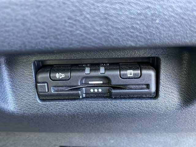 日産 キックス X 岩手県 2021(令3)年 3.1万km ナイトベールパープル プロパイロット ナビ 全周囲C ドラレコ ETC デジタルインナーミラー フルセグ ハーフレザーシート シートヒーター ステアリングヒーター  オートLEDライト フォグランプ ルーフレール  積込冬タイヤ付AW スマートキー