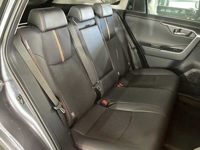 トヨタ ＲＡＶ４ アドベンチャー 広島県 2022(令4)年 3.5万km グレーメタリック ＡＬＰＩＮＥ９型ナビ　/シートヒーター　/エアシート　/パワーシート　/電動リアゲート　/レーダークルーズコントロール　/バックカメラ　/ALPINEデジタルルームミラー/ステアリングヒーター　/オートハイビーム　/ETC　/ドラレコ/純正18インチアルミホイール（225/60/R18)/エアバック（運転席/助手席/サイド）