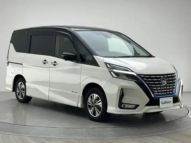 日産 セレナ e－パワー ハイウェイスター V 兵庫県 2022(令4)年 4.3万km ブリリアントホワイトパール 2トーン ・純正SDナビ/・アラウンドビューモニター/・純正前方ドライブレコーダー/・ETC/・両側パワースライドドア/・デジタルインナーミラー/・電子パーキングブレーキ/・プロパイロット/・衝突軽減ブレーキ/・レーンキープアシスト/・追従クルーズコントロール/・ブラインドスポットモニター/・純正15インチアルミホイール/・オートライト/・オートハイビーム/・LEDヘッドライト/・フォグランプ/・純正フロアマット/・スマートキー/・スペアキー1本/・プッシュスタート
