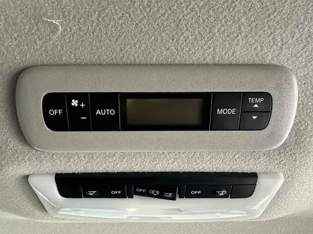 日産 セレナ e－パワー ハイウェイスター V 兵庫県 2022(令4)年 4.3万km ブリリアントホワイトパール 2トーン ・純正SDナビ/・アラウンドビューモニター/・純正前方ドライブレコーダー/・ETC/・両側パワースライドドア/・デジタルインナーミラー/・電子パーキングブレーキ/・プロパイロット/・衝突軽減ブレーキ/・レーンキープアシスト/・追従クルーズコントロール/・ブラインドスポットモニター/・純正15インチアルミホイール/・オートライト/・オートハイビーム/・LEDヘッドライト/・フォグランプ/・純正フロアマット/・スマートキー/・スペアキー1本/・プッシュスタート