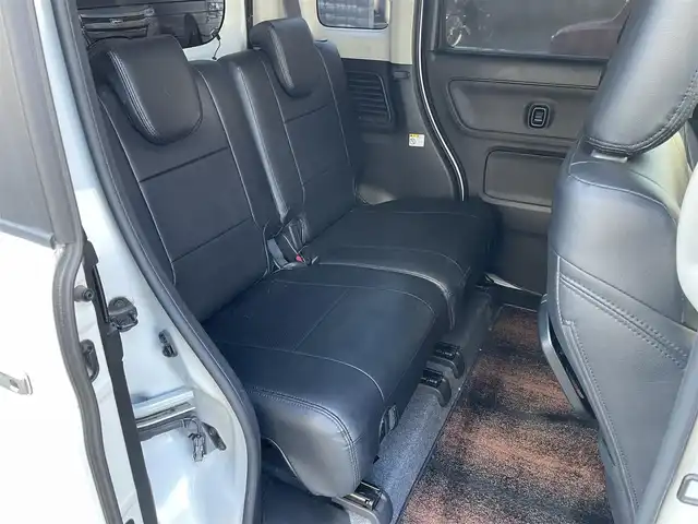 スズキ スペーシア カスタム HYBRID XS ターボ 東京都 2018(平30)年 4.1万km ピュアホワイトパール/ブラック2トーン ターボ/社外メモリナビ(CN-RZ743W)/　(フルセグTV/Bluetooth/DVD/SD/USB)/バックカメラ/ETC/前後ドライブレコーダー/両側パワースライドドア/ハーフレザーシート/D席シートヒーター/レザー調シートカバー/クルーズコントロール/スズキ セーフティ サポート/・デュアルセンサーブレーキサポート/・車線逸脱警報機能/・先行車発進お知らせ機能/・後退時ブレーキサポート/・リヤパーキングセンサー/・誤発進抑制機能/・ふらつき警報機能/・ハイビームアシスト/・後方誤発進抑制機能/横滑り防止装置/パドルシフト/スマートキー/社外14インチアルミホイール/(純正15インチアルミ車載)/純正LEDヘッドライト/カーテンエアバック/スペアキー1本/保証書/取扱説明書