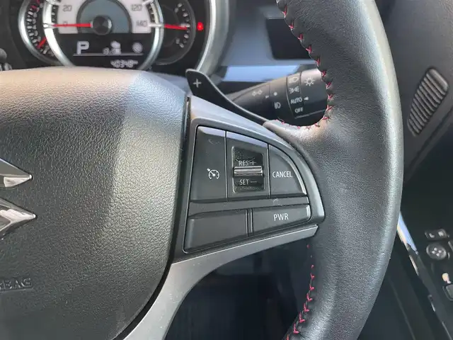 スズキ スペーシア カスタム HYBRID XS ターボ 東京都 2018(平30)年 4.1万km ピュアホワイトパール/ブラック2トーン ターボ/社外メモリナビ(CN-RZ743W)/　(フルセグTV/Bluetooth/DVD/SD/USB)/バックカメラ/ETC/前後ドライブレコーダー/両側パワースライドドア/ハーフレザーシート/D席シートヒーター/レザー調シートカバー/クルーズコントロール/スズキ セーフティ サポート/・デュアルセンサーブレーキサポート/・車線逸脱警報機能/・先行車発進お知らせ機能/・後退時ブレーキサポート/・リヤパーキングセンサー/・誤発進抑制機能/・ふらつき警報機能/・ハイビームアシスト/・後方誤発進抑制機能/横滑り防止装置/パドルシフト/スマートキー/社外14インチアルミホイール/(純正15インチアルミ車載)/純正LEDヘッドライト/カーテンエアバック/スペアキー1本/保証書/取扱説明書