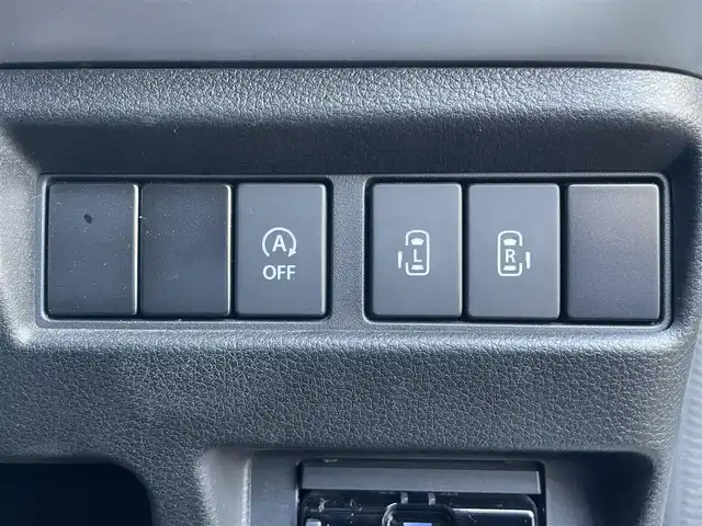 スズキ スペーシア カスタム HYBRID XS ターボ 東京都 2018(平30)年 4.1万km ピュアホワイトパール/ブラック2トーン ターボ/社外メモリナビ(CN-RZ743W)/　(フルセグTV/Bluetooth/DVD/SD/USB)/バックカメラ/ETC/前後ドライブレコーダー/両側パワースライドドア/ハーフレザーシート/D席シートヒーター/レザー調シートカバー/クルーズコントロール/スズキ セーフティ サポート/・デュアルセンサーブレーキサポート/・車線逸脱警報機能/・先行車発進お知らせ機能/・後退時ブレーキサポート/・リヤパーキングセンサー/・誤発進抑制機能/・ふらつき警報機能/・ハイビームアシスト/・後方誤発進抑制機能/横滑り防止装置/パドルシフト/スマートキー/社外14インチアルミホイール/(純正15インチアルミ車載)/純正LEDヘッドライト/カーテンエアバック/スペアキー1本/保証書/取扱説明書