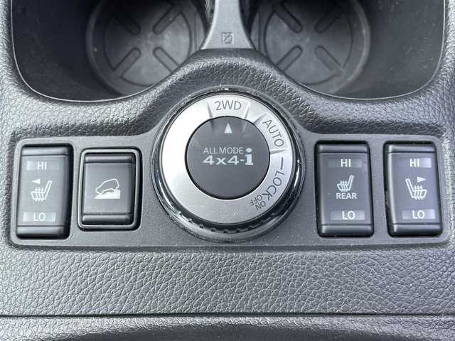 日産 エクストレイル 20X 鳥取県 2017(平29)年 7.6万km ガーネットレッド 純正ナビ/バックカメラ/シートヒーター/ドライブレコーダー/ETC/LEDオートライト/純正フロアマット/純正18インチアルミホイール/スマートキー/Bluetooth/4WD/フルセグテレビ/アイドリングストップ/プッシュスタート