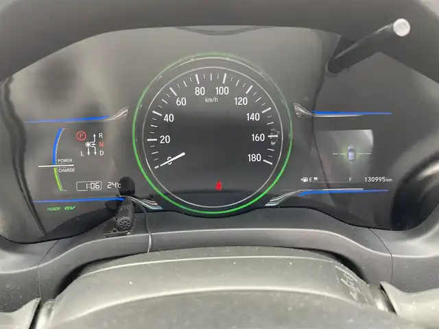 ホンダ ヴェゼル ハイブリッド Z 神奈川県 2014(平26)年 13.1万km ホワイトオーキッドパール (株)IDOMが運営する【じしゃロン秦野店】の自社ローン専用車両になります。こちらは現金またはオートローンご利用時の価格です。自社ローンご希望の方は別途その旨お申付け下さい/ディーラーナビ/フルセグTV/Bluetooth・CD/DVD・FM/AM/バックカメラ/ETC/クルーズコントロール/プッシュスタート/スマートキー/純正フロアマット/シートヒーター（D/N席）/ルーフレール/純正アルミホイール/電動格納ミラー/ウインカーミラー/オートライト/LEDヘッドランプ/フォグランプ/パドルシフト