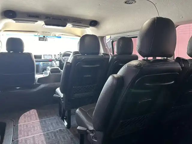 トヨタ ハイエース GL 広島県 2014(平26)年 11.9万km ブラックマイカ 禁煙車/パイオニアスピーカー/純正15インチＡＷ/社外SDナビ/(BT/DVD/CD/SD/AUX/iPod/USB)/フルセグテレビ/プッシュスタート/オートライト/純正LEDヘッドライト/ビルトインETC/片側パワースライドドア/純正フロアマット/スペアキー