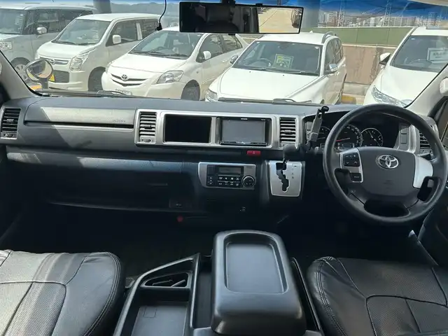 トヨタ ハイエース GL 広島県 2014(平26)年 11.9万km ブラックマイカ 禁煙車/パイオニアスピーカー/純正15インチＡＷ/社外SDナビ/(BT/DVD/CD/SD/AUX/iPod/USB)/フルセグテレビ/プッシュスタート/オートライト/純正LEDヘッドライト/ビルトインETC/片側パワースライドドア/純正フロアマット/スペアキー