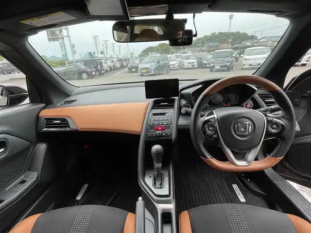 ホンダ Ｓ６６０ α 特別仕様車ブルーノレザーED 宮崎県 2017(平29)年 0.7万km ベルベットマルーンメタリック 純正カーオーディオ/(AM.FM.Bluetooth.USB.HDMI)/社外ポータブルナビ/バックカメラ/ETC/前方ドライブレコーダー/オープンカー/クルーズコントロール/SPORTモード/ターボ/パドルシフト/エンジンスタートボタン/アイドリングストップ/パワーウィンドウ/パワーステアリング/スマートキー