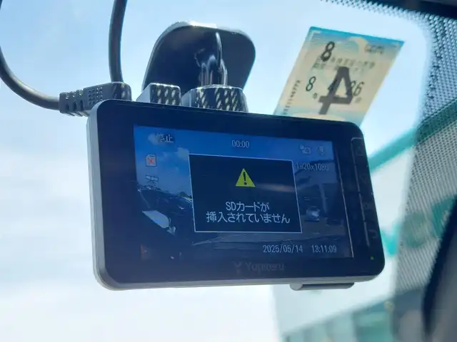 マツダ ＣＸ－８ XD ブラックトーンエディション 東京都 2023(令5)年 2.8万km プラチナクォーツメタリック 4WD・7人乗り/衝突軽減ブレーキ/レーンキープアシスト/オートハイビーム/オフロードトラクションアシスト/レーダークルーズコントロール/クリアランスソナー/純正10インチナビ/AM/FM/TV/BT/AppleCarplay/androidauto/全周囲カメラ/ハーフレザーシート/前席パワーシート/シートヒーター/電動リアゲート/ワイヤレス充電/ETC2.0