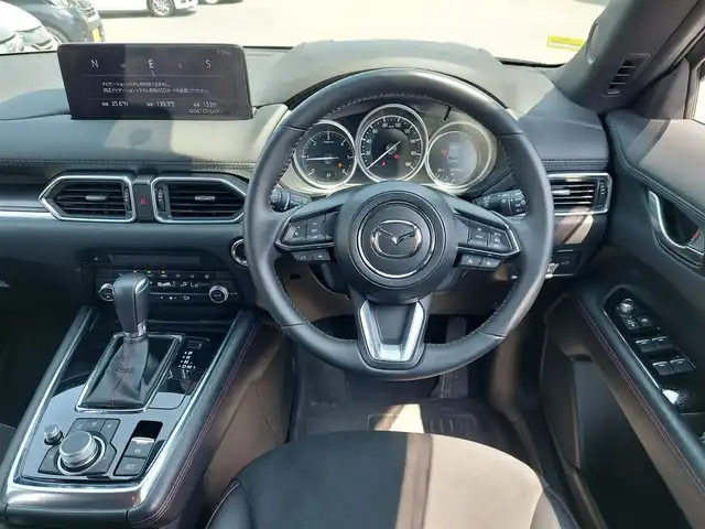 マツダ ＣＸ－８ XD ブラックトーンエディション 東京都 2023(令5)年 2.8万km プラチナクォーツメタリック 4WD・7人乗り/衝突軽減ブレーキ/レーンキープアシスト/オートハイビーム/オフロードトラクションアシスト/レーダークルーズコントロール/クリアランスソナー/純正10インチナビ/AM/FM/TV/BT/AppleCarplay/androidauto/全周囲カメラ/ハーフレザーシート/前席パワーシート/シートヒーター/電動リアゲート/ワイヤレス充電/ETC2.0