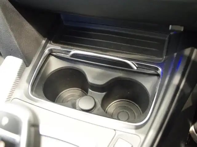 ＢＭＷ ４２０ｉ グランクーペ Mスポーツ 岐阜県 2018(平30)年 4.5万km アルピンホワイトⅢ ＡＣＣ／アクティブ・クルーズ・コントロール/（ストップ＆ゴー機能付）　/レーン・ディパーチャー・ウォーニング/（車線逸脱警告システム）/前車接近警告機能　/衝突回避・被害軽減ブレーキ　/電動フロント・シート（運転席&助手席、運転席メモリー機能付）/フロント・シート・ヒーティング/地上デジタルTVチューナー/HDDナビゲーション・システム