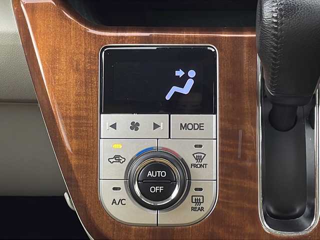 ダイハツ キャスト スタイル G ターボ SAⅡ 新潟県 2015(平27)年 4.7万km ディープブルークリスタルマイカ ４WD/スマートアシストII/ナビレス/木目調インテリアパネル/レザー調シートカバー/純正15インチアルミホイール付/純正フロアマット/ドアバイザー/電動格納ミラー/スマートキー/スペアキー/ETC