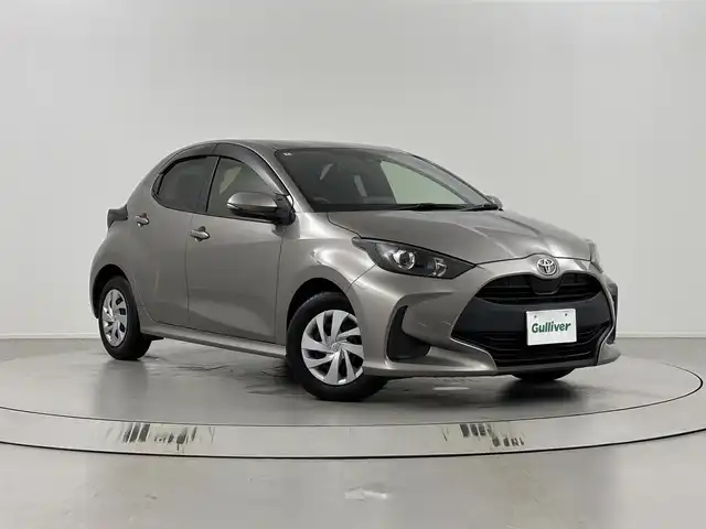 トヨタ ヤリス G 埼玉県 2020(令2)年 6.5万km アバンギャルドブロンズメタリック 純正ナビ(AM/FM/Bluetooth)/バックカメラ/レーンディパーチャーアラート/プリクラッシュセーフティ/ブラインドスポットモニター/クリアランスソナー/リヤクロストラフィックアラート/パーキングサポートブレーキ/ロードサインアシスト/デジタルインナーミラー/ビルトインETC/ドライブレコーダー前後