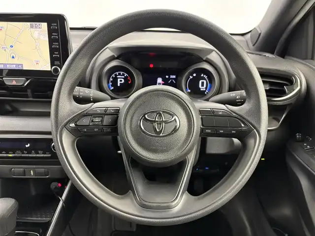 トヨタ ヤリス G 埼玉県 2020(令2)年 6.5万km アバンギャルドブロンズメタリック 純正ナビ(AM/FM/Bluetooth)/バックカメラ/レーンディパーチャーアラート/プリクラッシュセーフティ/ブラインドスポットモニター/クリアランスソナー/リヤクロストラフィックアラート/パーキングサポートブレーキ/ロードサインアシスト/デジタルインナーミラー/ビルトインETC/ドライブレコーダー前後