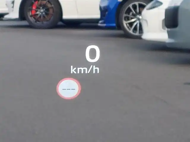 三菱 アウトランダー ＰＨＥＶ P 東京都 2023(令5)年 1.1万km パールⅡ パノラマサンルーフ/純正ナビ/アラウンドビューモニター/ビルトインETC2.0/BOSEサウンド/マイパイロット/レーダークルーズコントロール/ヘッドアップディスプレイ/AC1500W/パワーバックドア/パドルシフト/シートヒーター/ステアリングヒーター/置くだけ充電/コーナーセンサー/e-Assist/・衝突軽減ブレーキ/・踏み間違い衝突防止アシスト/・車線逸脱警報システム/・後側方衝突被害防止支援システム/・後側方車両検知警報システム/・後退時車両検知警報システム