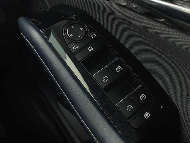 マツダ ＣＸ－３０ XD プロアクティブツーリングセレクション 宮城県 2019(令1)年 4.5万km マシーングレープレミアムM デイーゼル車/ナビ/純正/SD/HDMI対応/ビルトインETC/全方位カメラ/４WD/オフロードトラクションアシスト/ドアバイザー/パワーバックドア/革巻きステアリング/ヒーター/D席パワーシート/D.N席ヒーター/オートブレーキホールド/BSM/コーナーセンサー/純正ホイール/フロアマット