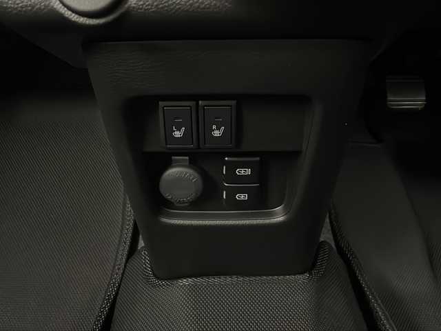 スズキ ハスラー HYBRID X ターボ 秋田県 2025(令7)年 0.4万km ソフトベージュメタリック 純正ナビ【AM/FM/BT/CD/DVD】 /USBポート/全方位カメラ /フルセグTV /ETC パドルシフト　/前後ドライブレコーダー　/アダプティブクルーズコントロール　/前席シートヒーター　/スズキセーフティサポート/車線逸脱警報/横滑り防止装置/衝突被害軽減システム/クリアランスソナー/オートライト　/オートエアコン  /ダウンヒルアシストコントロール/ヒルディセントコントロール/PWR/プッシュスタート /スマートキー/スペアキー有り/ステアリングリモコン/アイドリングストップ/革巻きステアリング/社外フロアマット/ウィンカーミラー /フォグライト /サイドバイザー /取扱説明書
