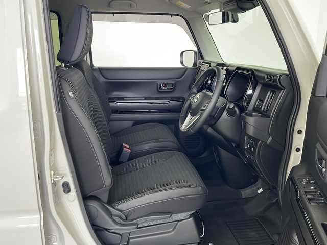 スズキ ハスラー HYBRID X ターボ 秋田県 2025(令7)年 0.4万km ソフトベージュメタリック 純正ナビ【AM/FM/BT/CD/DVD】 /USBポート/全方位カメラ /フルセグTV /ETC パドルシフト　/前後ドライブレコーダー　/アダプティブクルーズコントロール　/前席シートヒーター　/スズキセーフティサポート/車線逸脱警報/横滑り防止装置/衝突被害軽減システム/クリアランスソナー/オートライト　/オートエアコン  /ダウンヒルアシストコントロール/ヒルディセントコントロール/PWR/プッシュスタート /スマートキー/スペアキー有り/ステアリングリモコン/アイドリングストップ/革巻きステアリング/社外フロアマット/ウィンカーミラー /フォグライト /サイドバイザー /取扱説明書