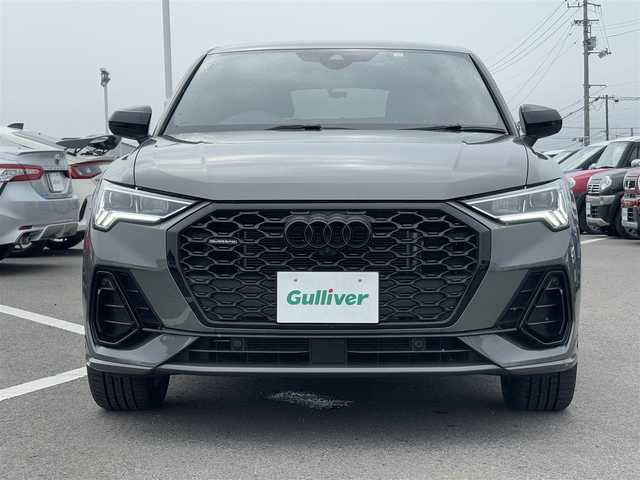 アウディ アウディ Ｑ３ SB 35TDIクワトロ Sライン 徳島県 2023(令5)年 6.7万km 緑／グレー 純正ナビ/全周囲カメラ/バックカメラ/ドライブレコーダー（前後）/ETC2.0/シートヒーター/クルーズコントロール（追従有）/純正フロアマット/コーナーセンサー（前後）/ブラインドスポットモニター/速度警告/オートホールド/オールウェザーライト/タイプC入力端子