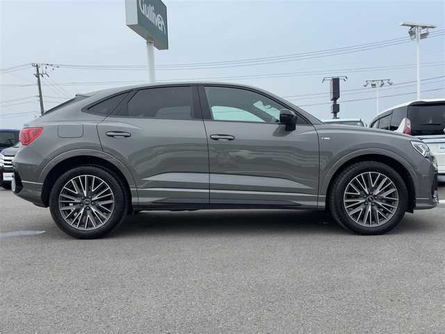 アウディ アウディ Ｑ３ SB 35TDIクワトロ Sライン 徳島県 2023(令5)年 6.7万km 緑／グレー 純正ナビ/全周囲カメラ/バックカメラ/ドライブレコーダー（前後）/ETC2.0/シートヒーター/クルーズコントロール（追従有）/純正フロアマット/コーナーセンサー（前後）/ブラインドスポットモニター/速度警告/オートホールド/オールウェザーライト/タイプC入力端子