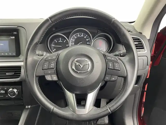 マツダ ＣＸ－５ XD プロアクティブ 宮城県 2016(平28)年 4.5万km ソウルレッドプレミアムメタリック 4WD後期型//純正ナビ　//スマートシティブレーキサポート　//ブラインドスポットモニタリング　//レーンキープアシスト　//パーキングセンサー　//電動パーキングブレーキ　//バック／サイドカメラ　//ドライブレコーダー　//ETC//フルセグTV//CD/DVDプレーヤー//Bluetoothオーディオ//純正19インチAW//LEDヘッドランプ//フォグランプ//禁煙
