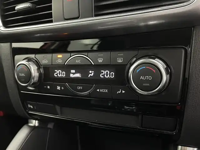 マツダ ＣＸ－５ XD プロアクティブ 宮城県 2016(平28)年 4.5万km ソウルレッドプレミアムメタリック 4WD後期型//純正ナビ　//スマートシティブレーキサポート　//ブラインドスポットモニタリング　//レーンキープアシスト　//パーキングセンサー　//電動パーキングブレーキ　//バック／サイドカメラ　//ドライブレコーダー　//ETC//フルセグTV//CD/DVDプレーヤー//Bluetoothオーディオ//純正19インチAW//LEDヘッドランプ//フォグランプ//禁煙