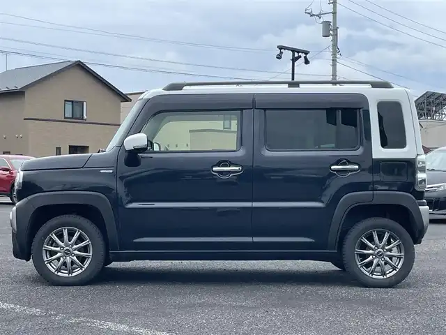 スズキ ハスラー Jスタイル 道央・札幌 2022(令4)年 5.7万km ブルーイッシュブラックパール 4WD/純正ディーラーオプションナビ/CD/DVD/Bluetooth/フルセグ/スズキセーフティサポート/衝突被害軽減システム/横滑り防止システム/ダウンヒルアシストコントロール/グリップコントロール/レーンキープアシスト/リアパーキングセンサー/ビルトインETC/ドライブレコーダー/アイドリングストップ/スノーモード/全方位カメラ/前席シートヒーター/革巻きステアリング/ステアリングリモコン/プッシュスタート/スマートキー/LEDヘッドライト/オートライト/オートハイビーム/フォグランプ/電動格納ミラー/ヒーテッドドアミラー/ウィンカーミラー/純正フロアマット/ドアバイザー/ルーフレール
